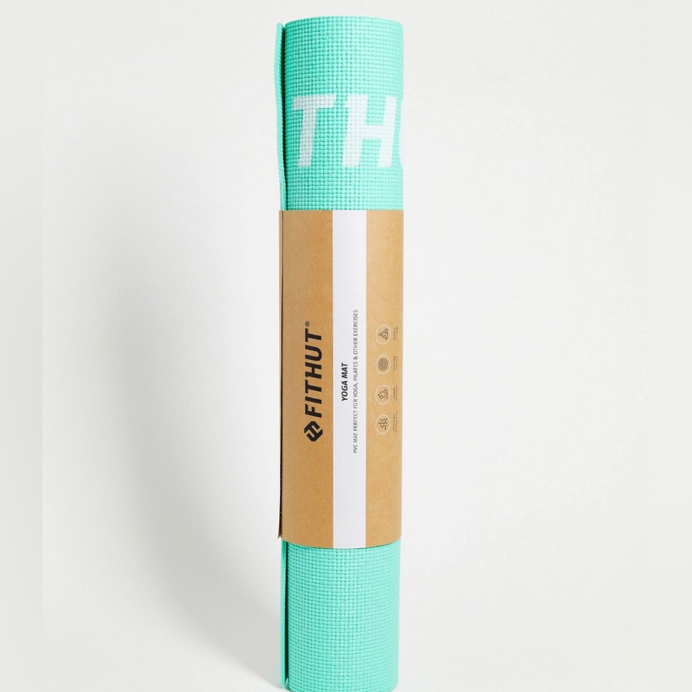 Yoga mat by FitHut